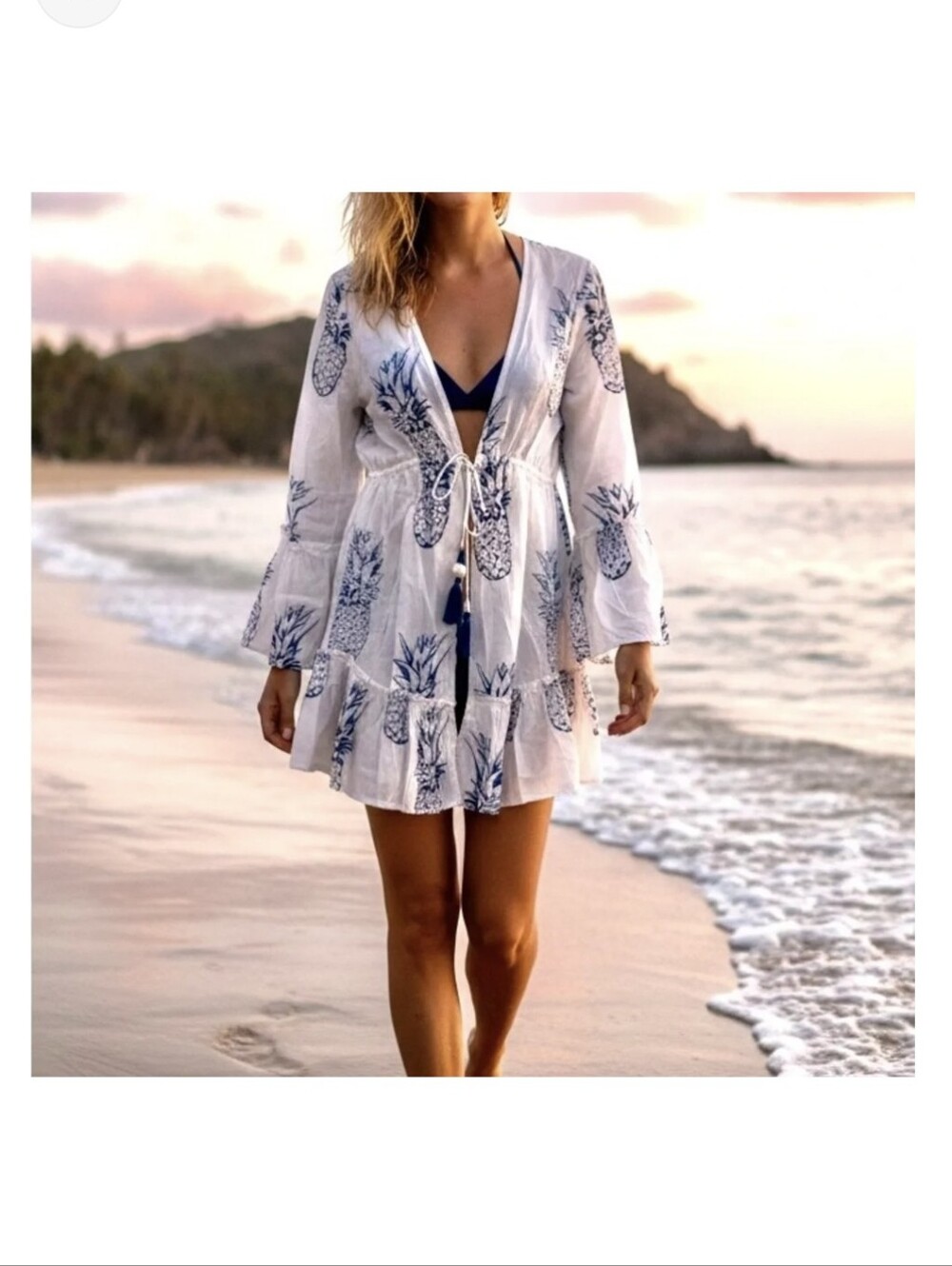 Blue island White & Blue Cover-Up with Navy Pineapple Motif Sz.M NWT